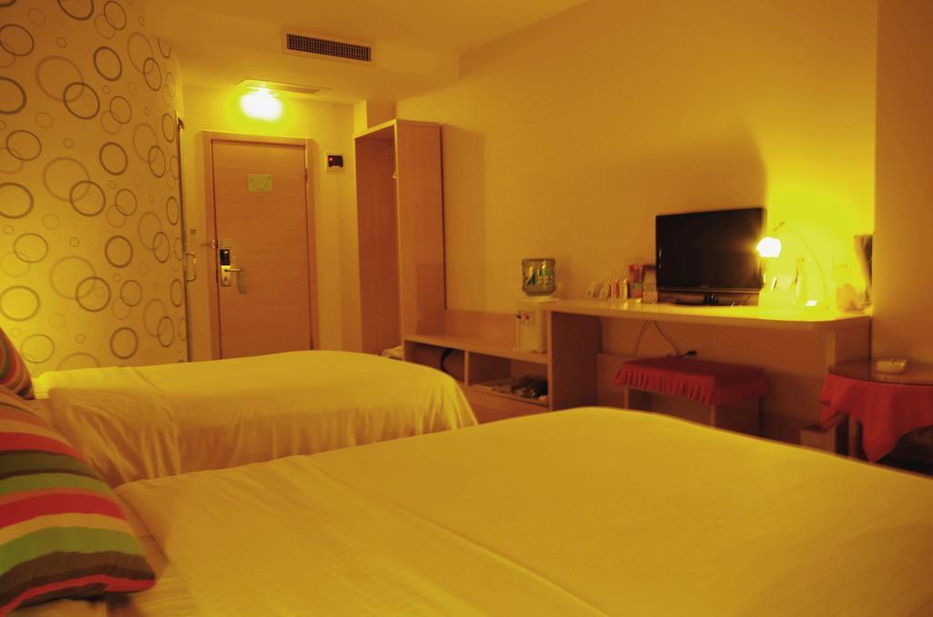 City Star Ji Feng Branch Kunming Værelse billede